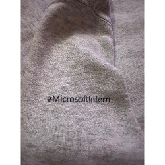Microsoft Crewneck Sweatshirt Pullover Logo Graphic Comfy Casual XS - Picture 8 of 8